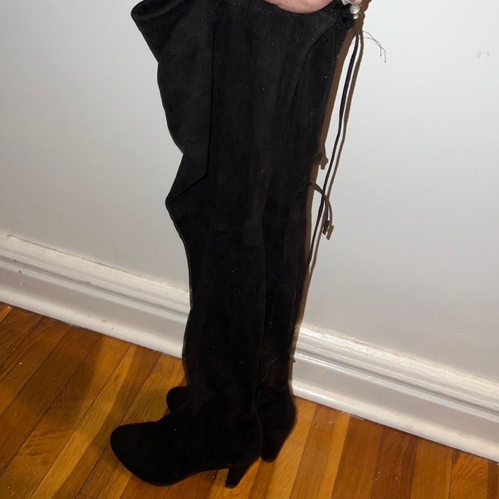 Zip up High suede Black Boots